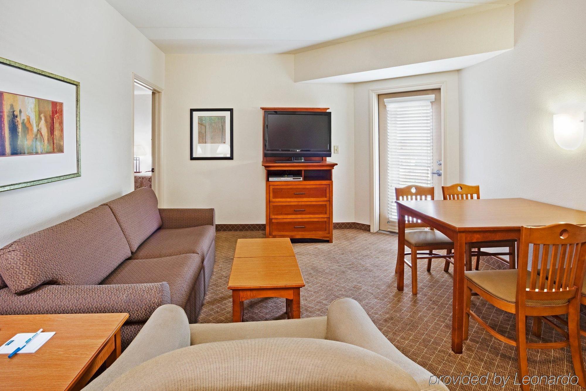 Staybridge Suites Chattanooga Downtown - Convention Center By Ihg Esterno foto